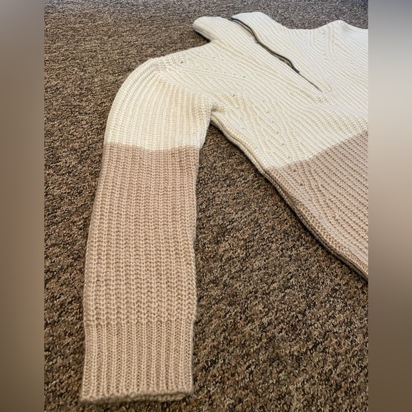 NWOT Brookline Quarter Zip Sweater 🍂 - Picture 9 of 10